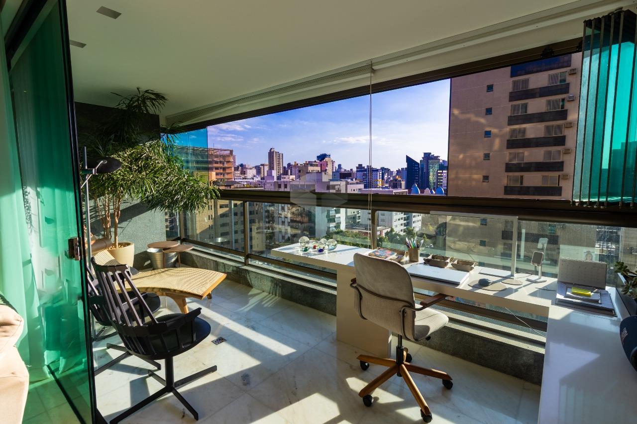 Apartamento 4 Quartos à venda no Funcionarios: 