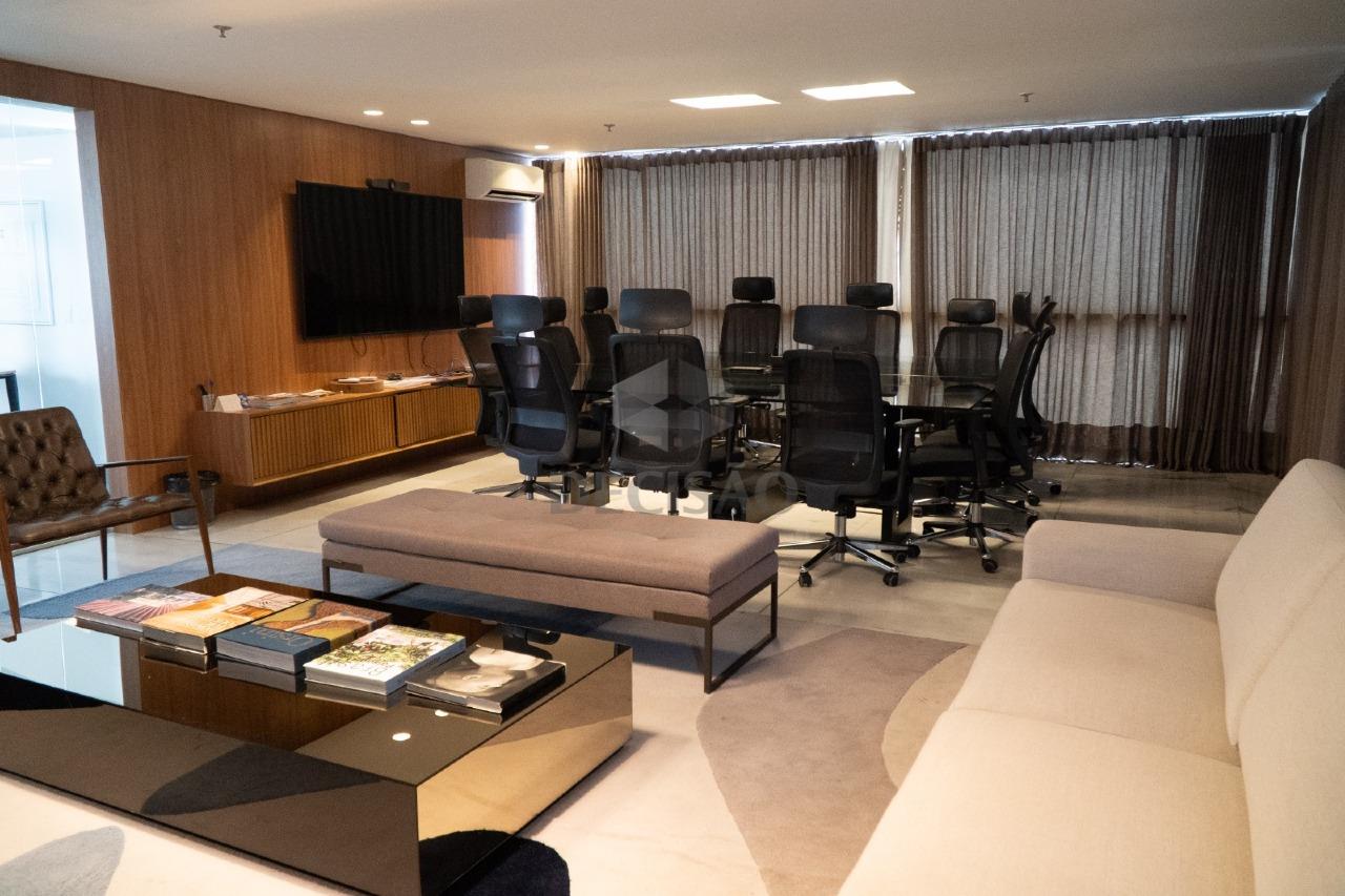 Andar corrido à venda no Belvedere: 