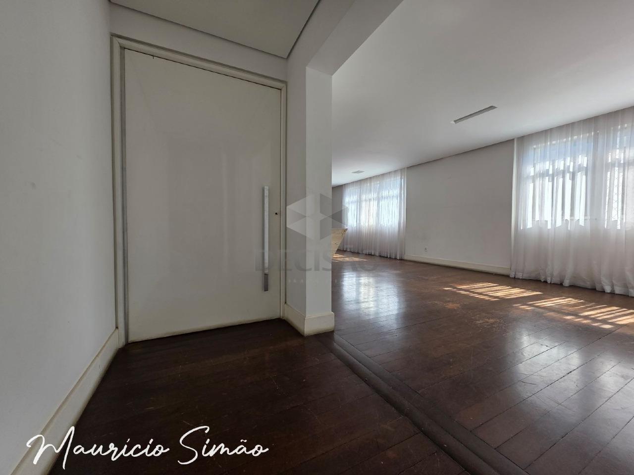 Apartamento 5 Quartos à venda no Savassi: 