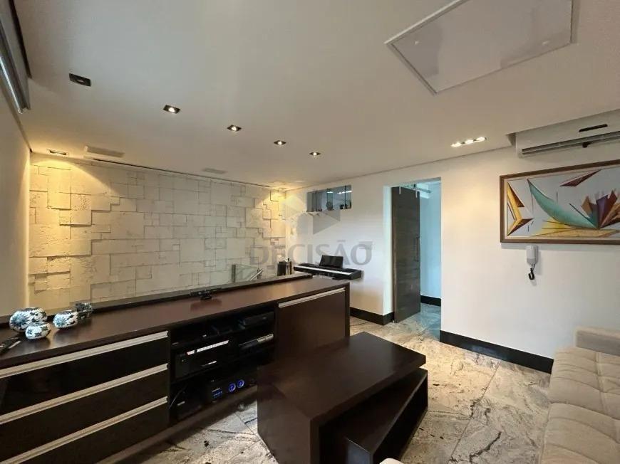 Cobertura à venda no Coraçao de Jesus: 