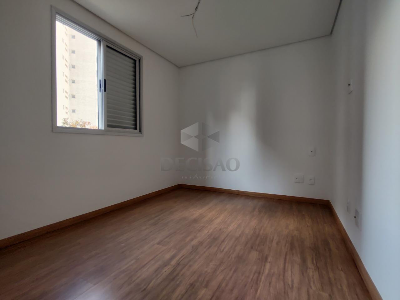 Cobertura à venda no Serra: 