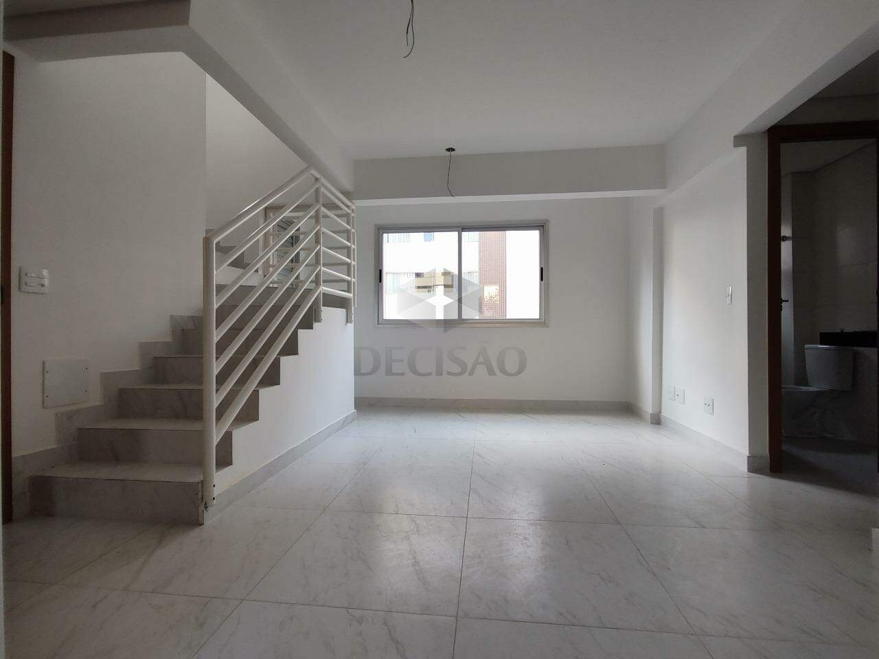 Cobertura à venda no Serra: 