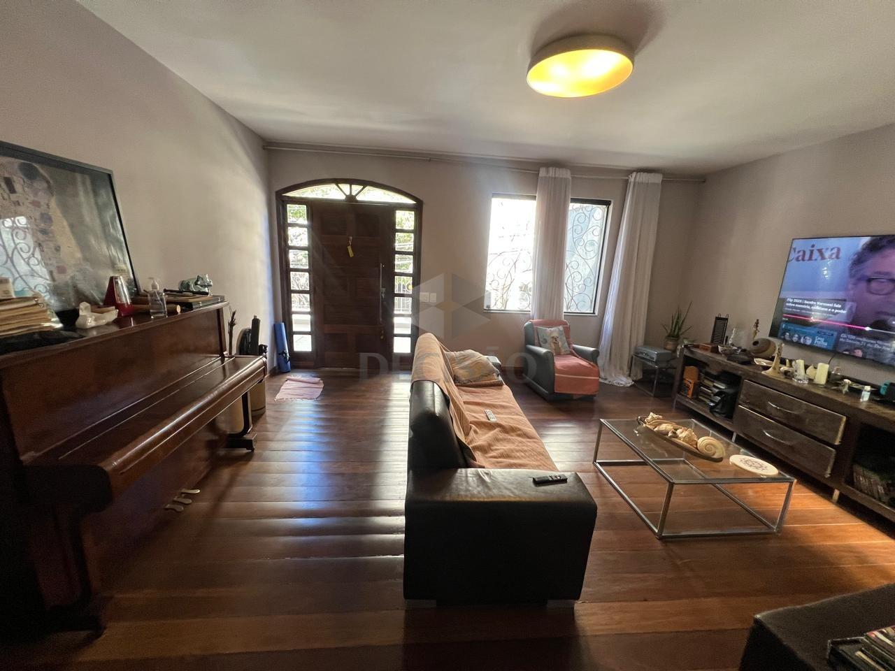 Casa à venda no Serra: 