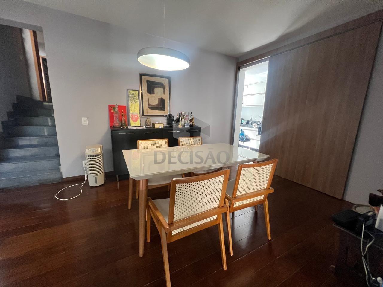 Casa à venda no Serra: 