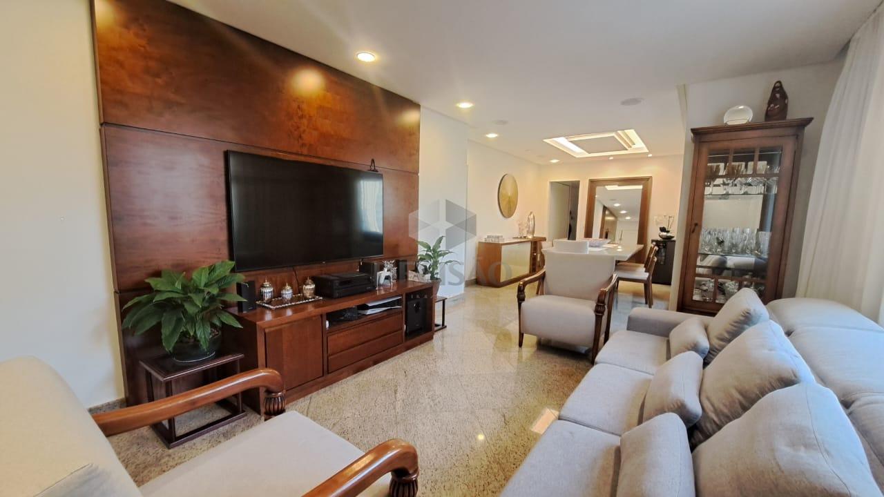 Apartamento 4 Quartos à venda no Funcionarios: 