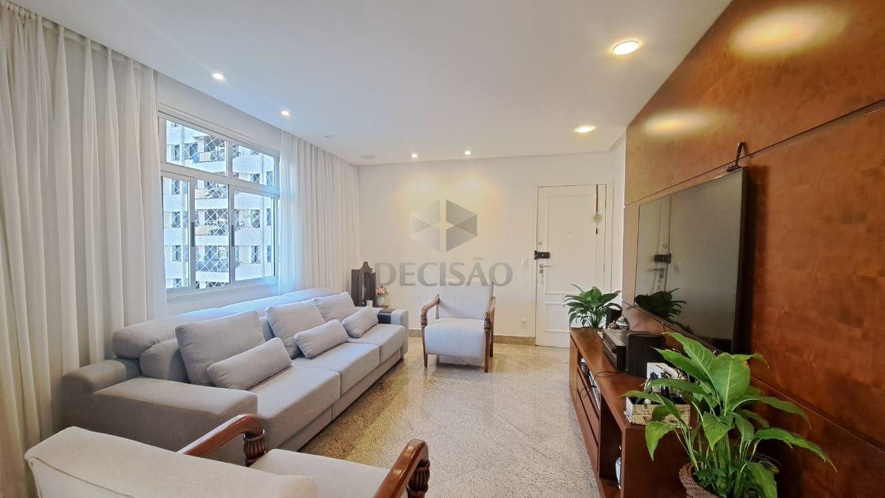 Apartamento 4 Quartos à venda no Funcionarios: 