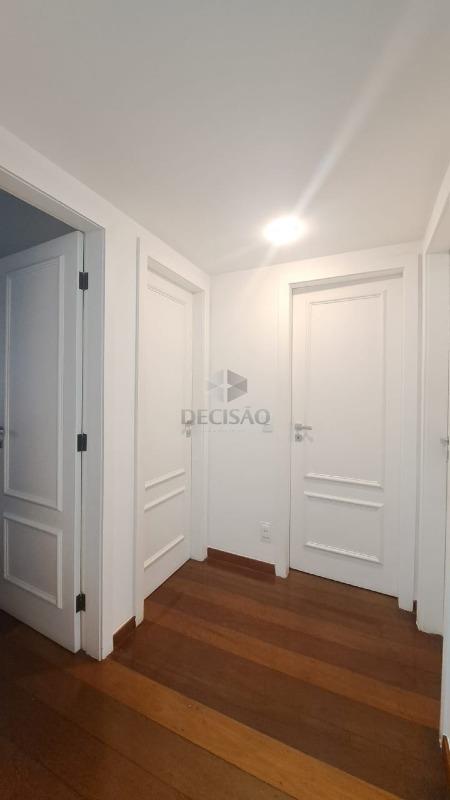 Apartamento 4 Quartos à venda no Funcionarios: 