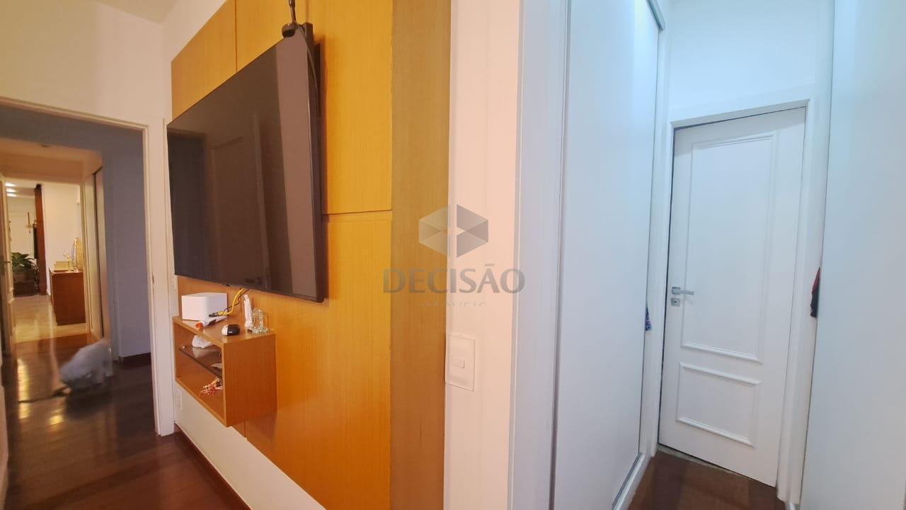 Apartamento 4 Quartos à venda no Funcionarios: 