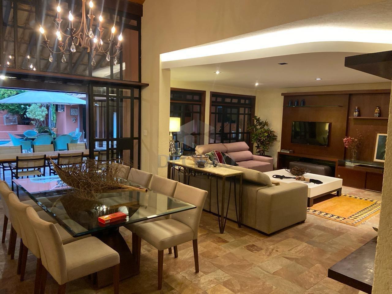 Casa à venda no Belvedere: 