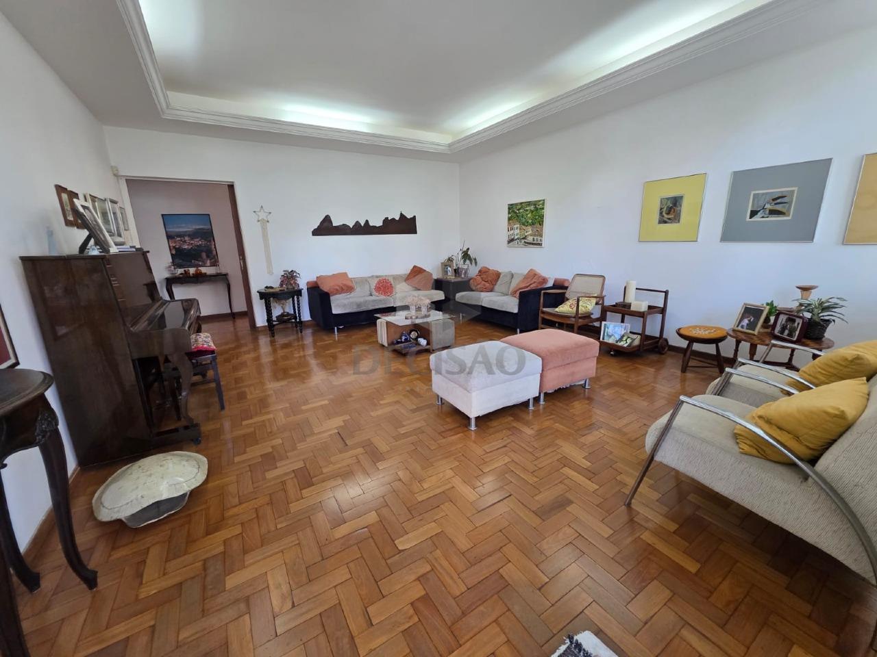 Casa à venda no Serra: 