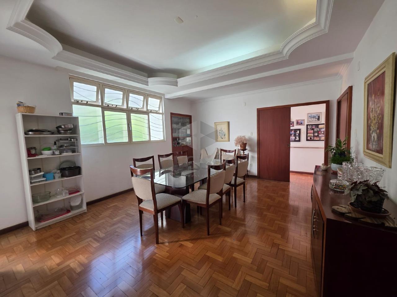 Casa à venda no Serra: 