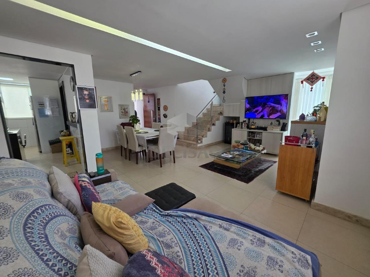 Cobertura à venda no Santo Antonio: 