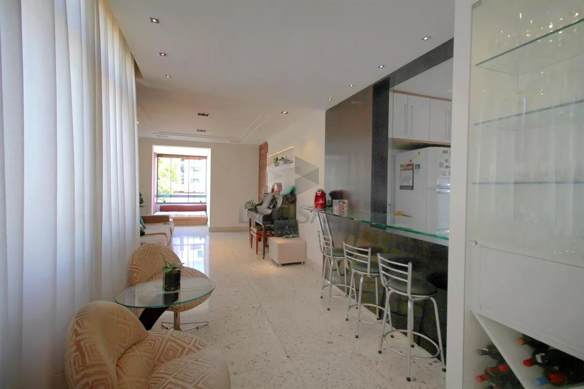 Apto Duplex à venda no Cruzeiro: 