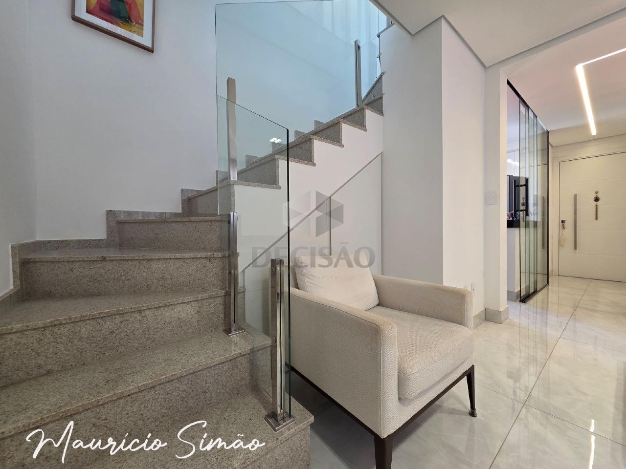 Cobertura à venda no Serra: 