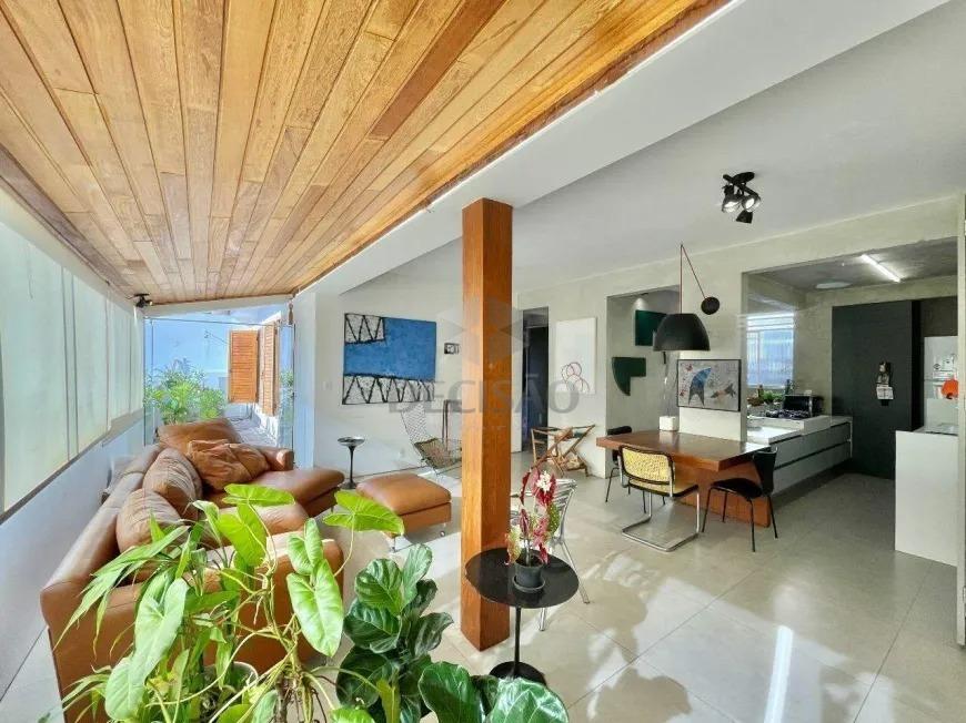 Cobertura Linear à venda no Sion: 