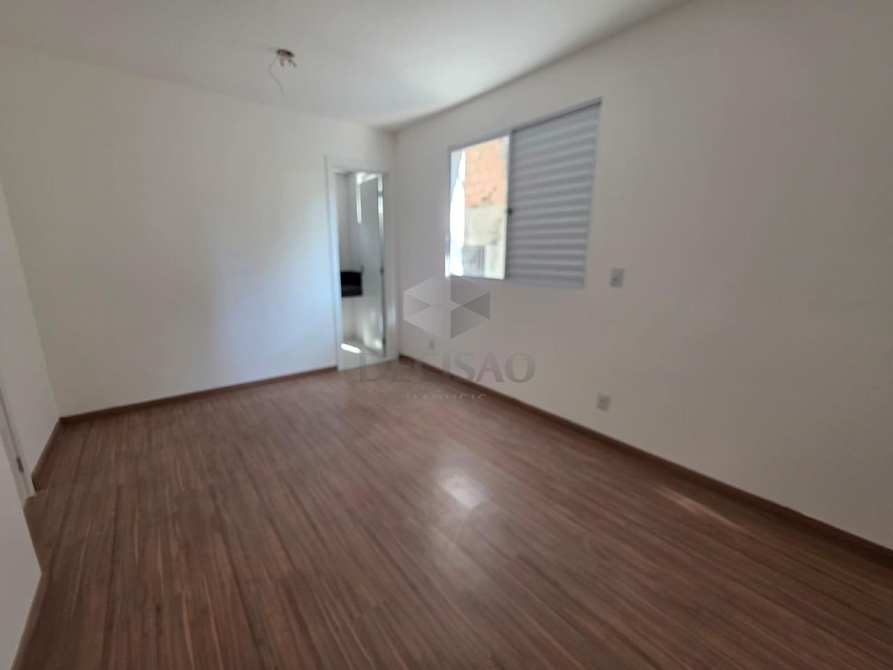 Apartamento 2 Quartos à venda no Vila Paris: 