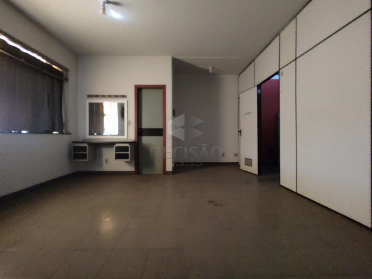 Sala à venda no Santa Efigênia: 