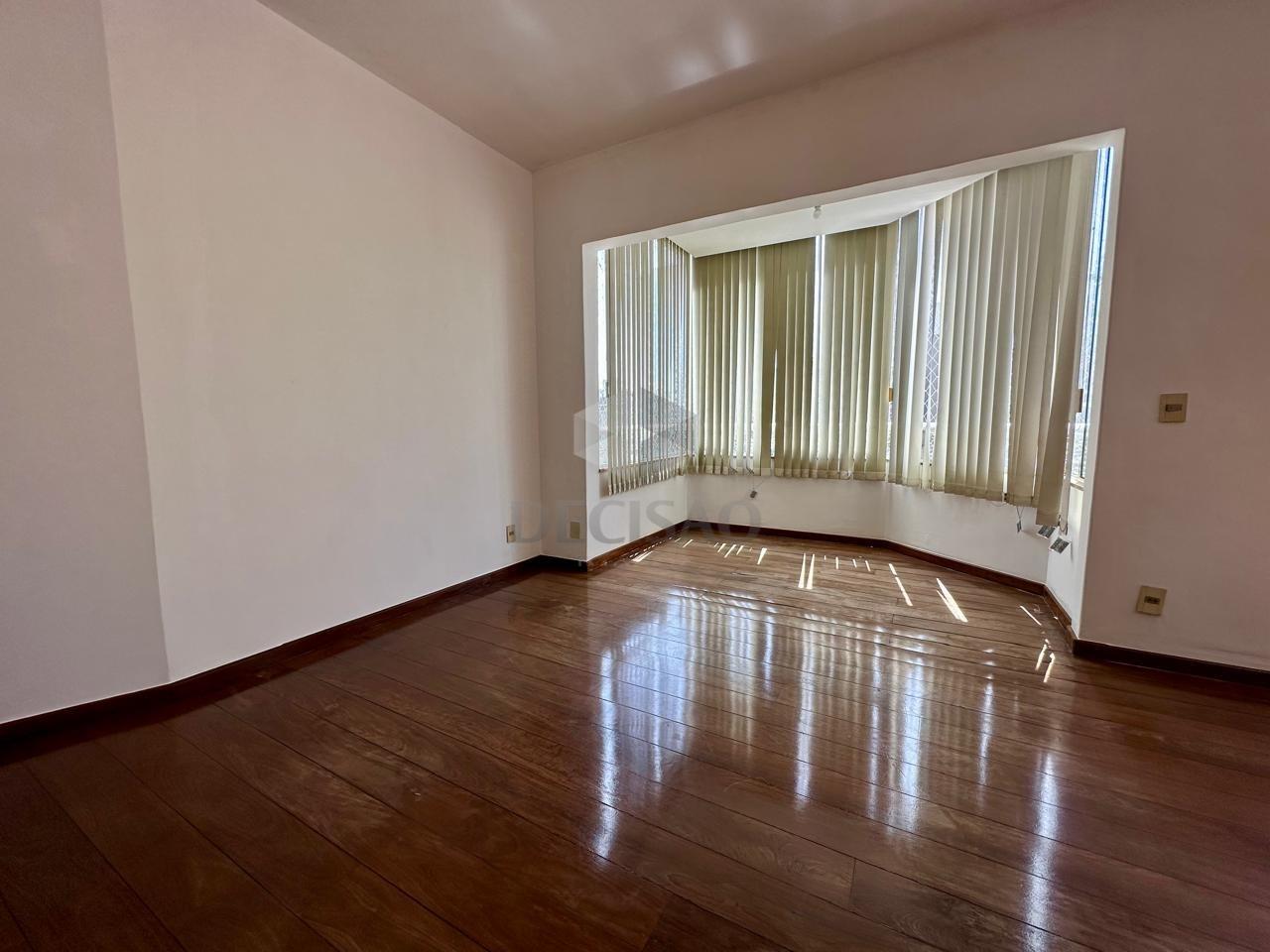 Apartamento 3 Quartos à venda no Carmo: 