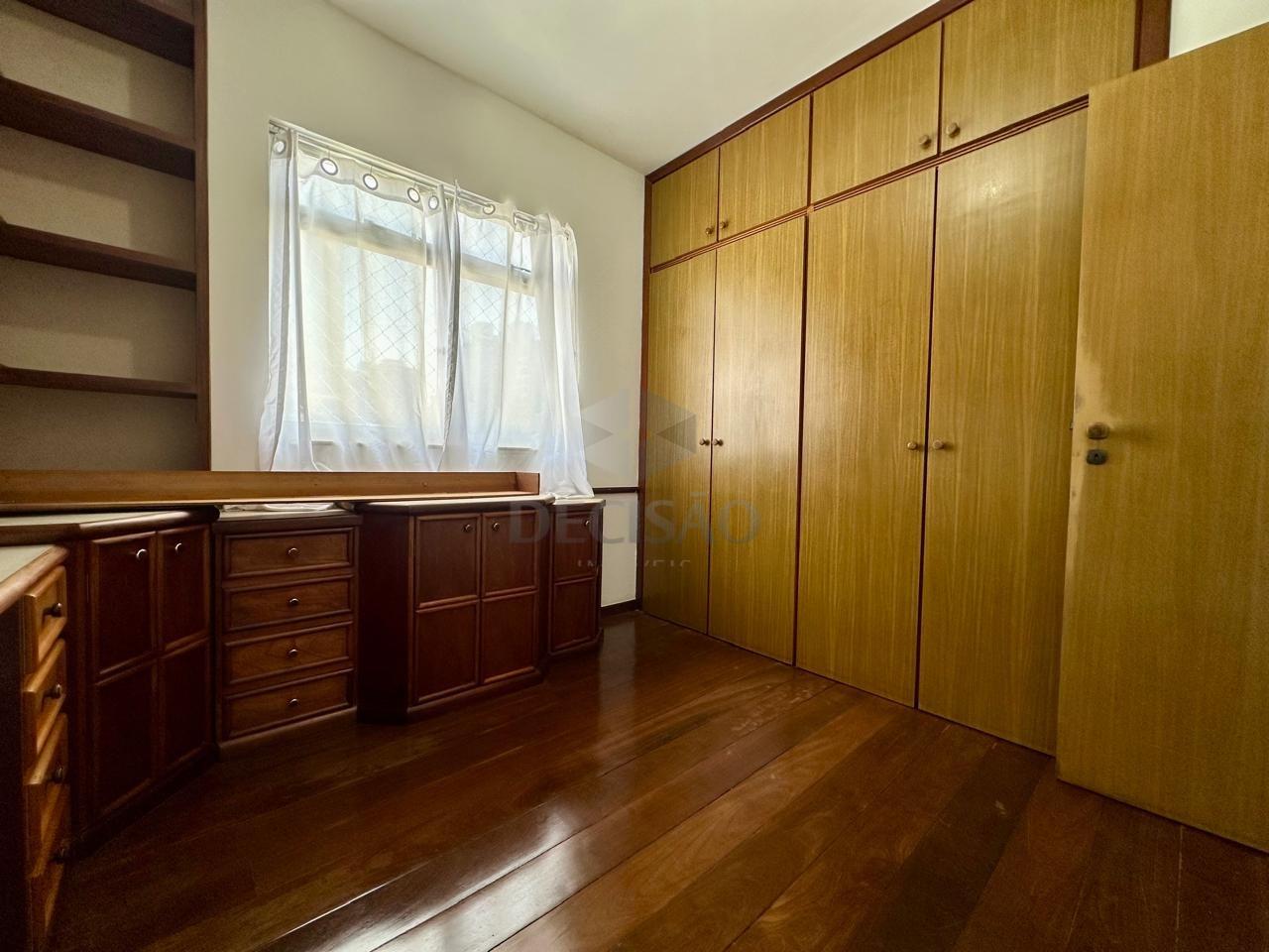 Apartamento 3 Quartos à venda no Carmo: 