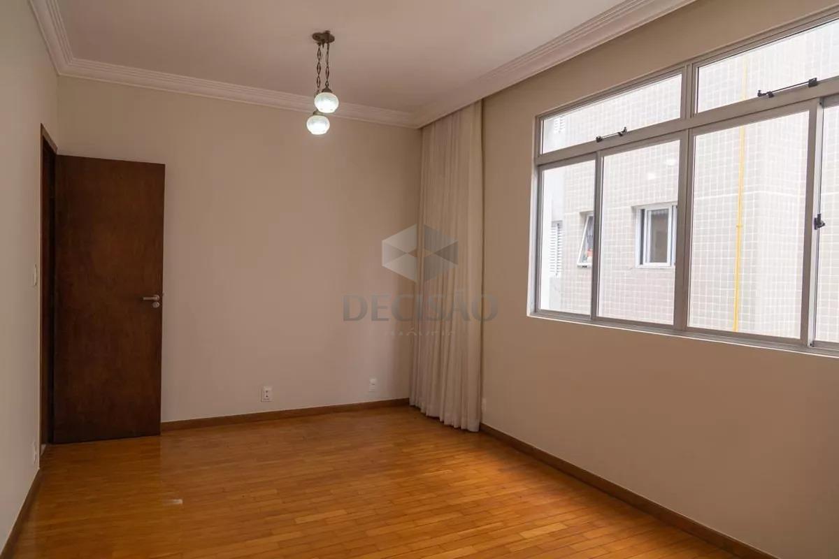 Apartamento 3 Quartos à venda no Cruzeiro: 