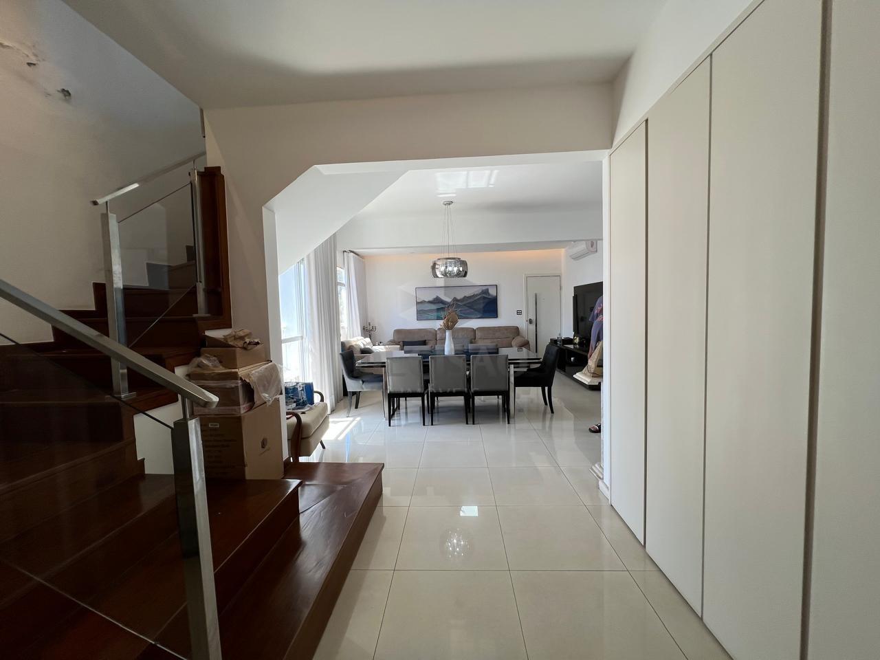 Cobertura à venda no Cruzeiro: 