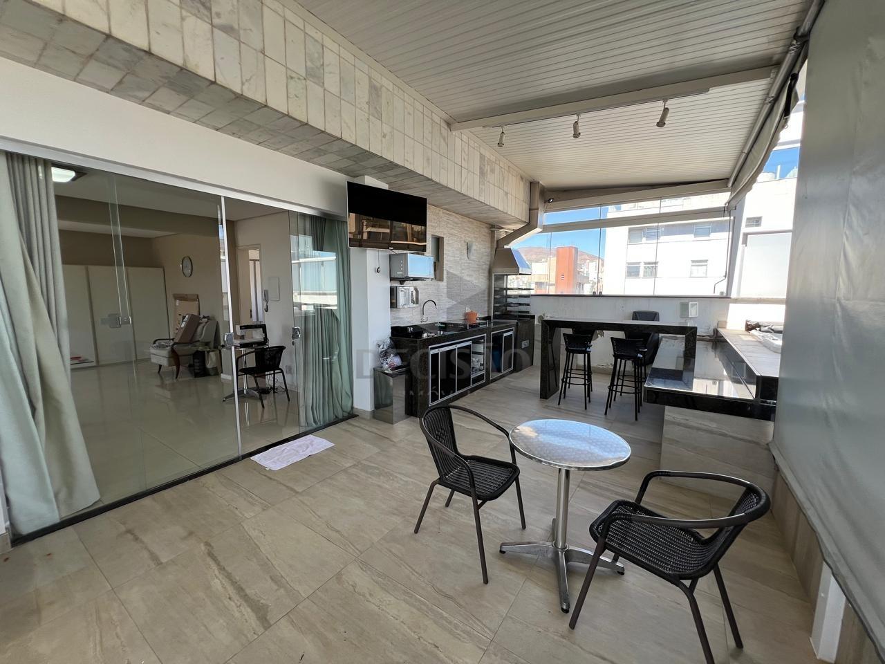 Cobertura à venda no Cruzeiro: 