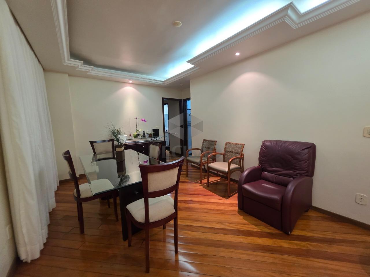 Apartamento 3 Quartos à venda no Carmo: 