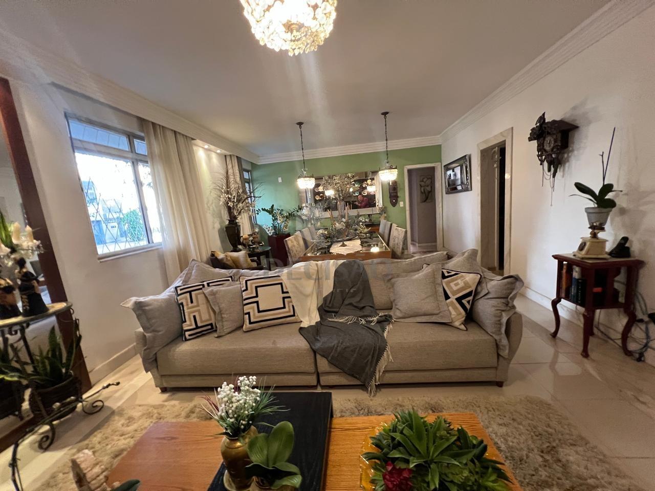 Área privativa à venda no Sion: 