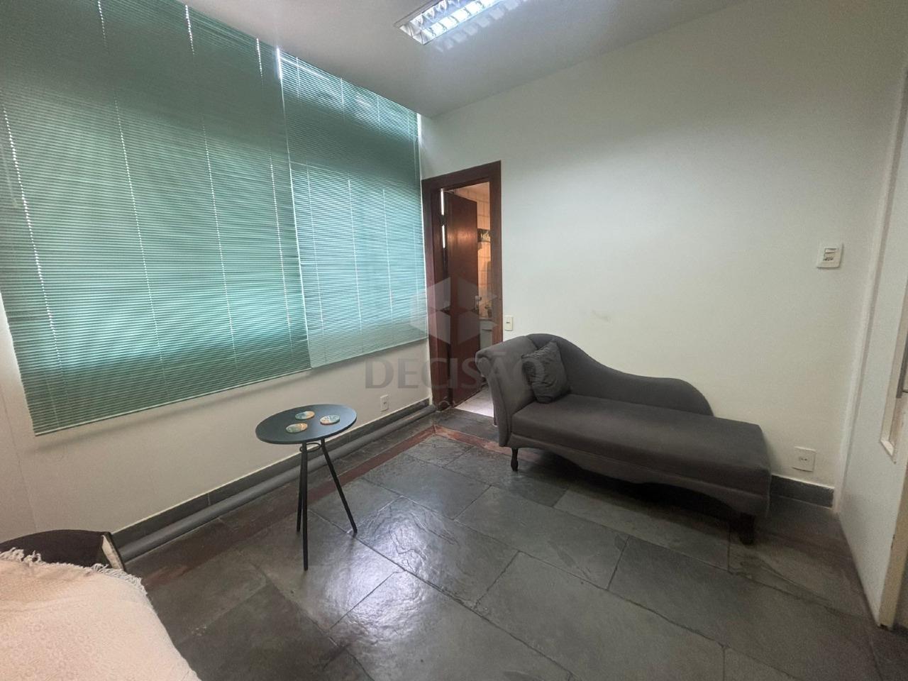 Sala à venda no Santo Agostinho: 