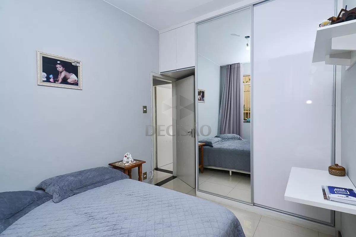 Área privativa à venda no Floresta: 