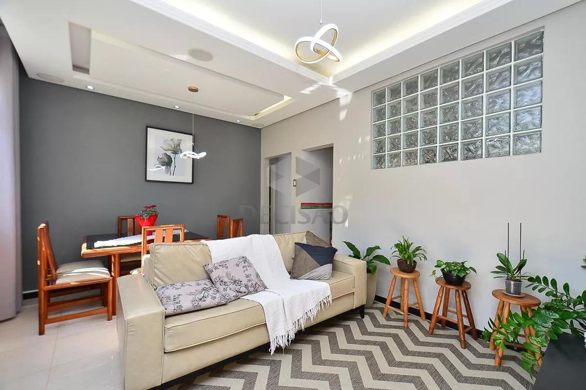 Área privativa à venda no Floresta: 