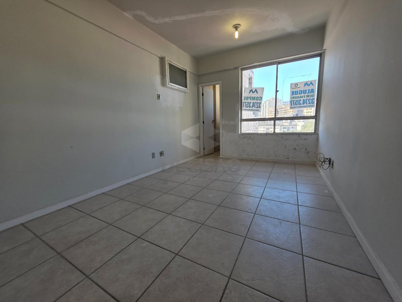 Sala à venda no Santa Efigênia: 