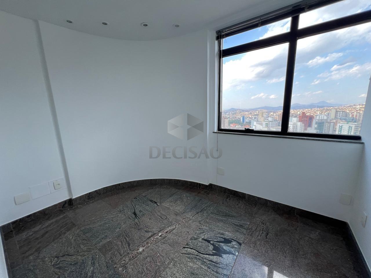 Andar corrido à venda no Santa Efigênia: 