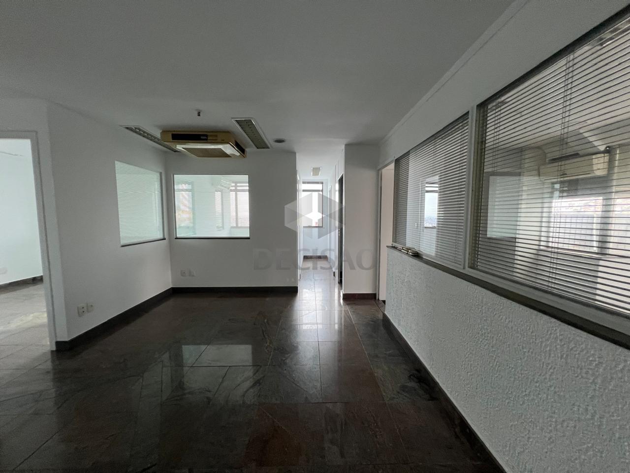 Andar corrido à venda no Santa Efigênia: 