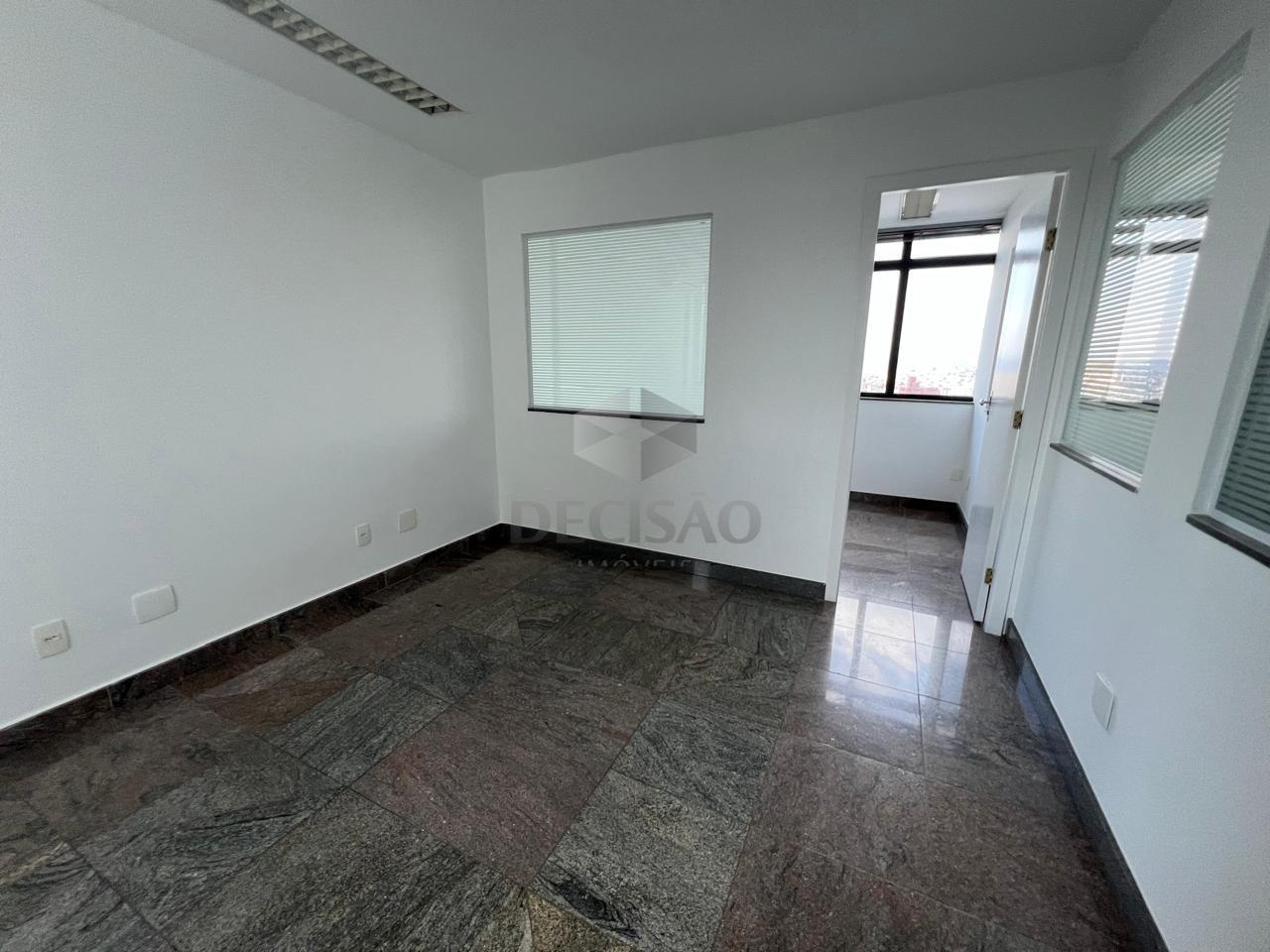 Andar corrido à venda no Santa Efigênia: 