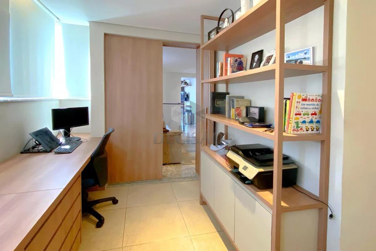 Cobertura à venda no Serra: 