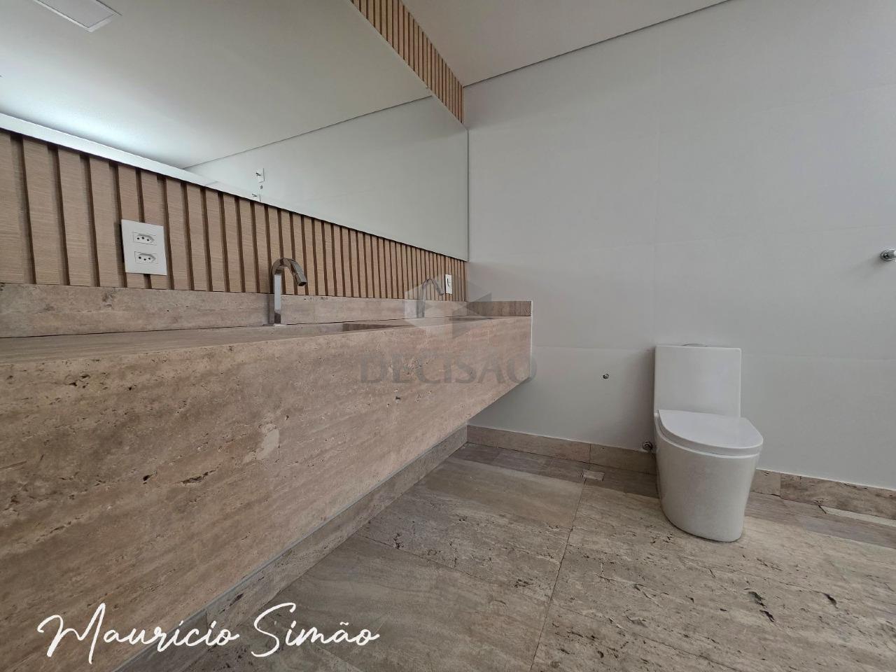 Área privativa à venda no Sion: 