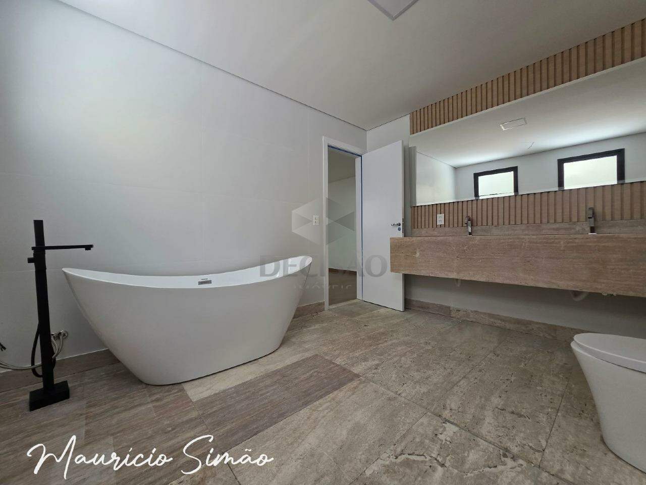 Área privativa à venda no Sion: 