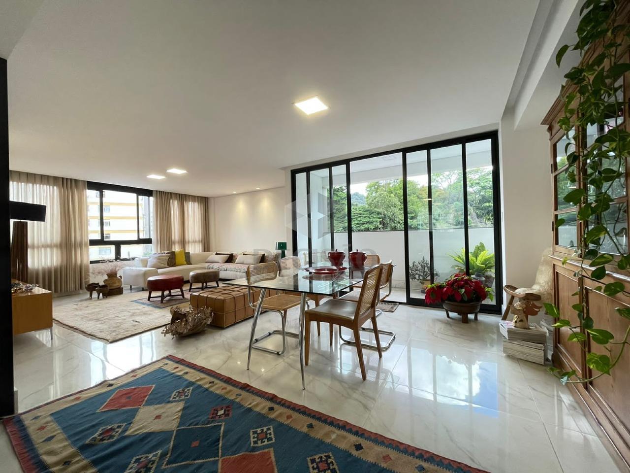 Cobertura à venda no Serra: 