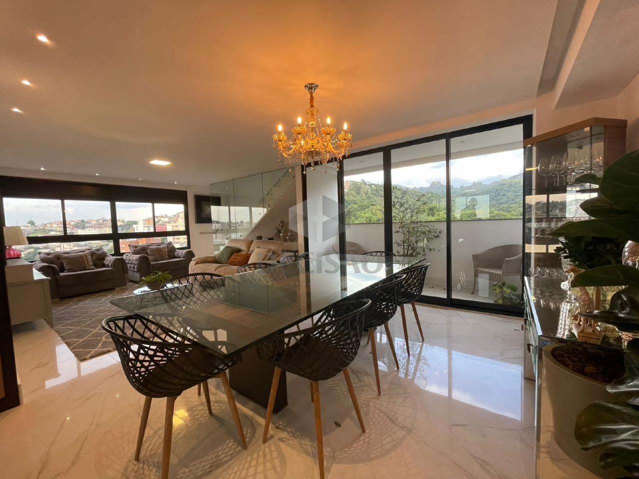 Cobertura à venda no Serra: 