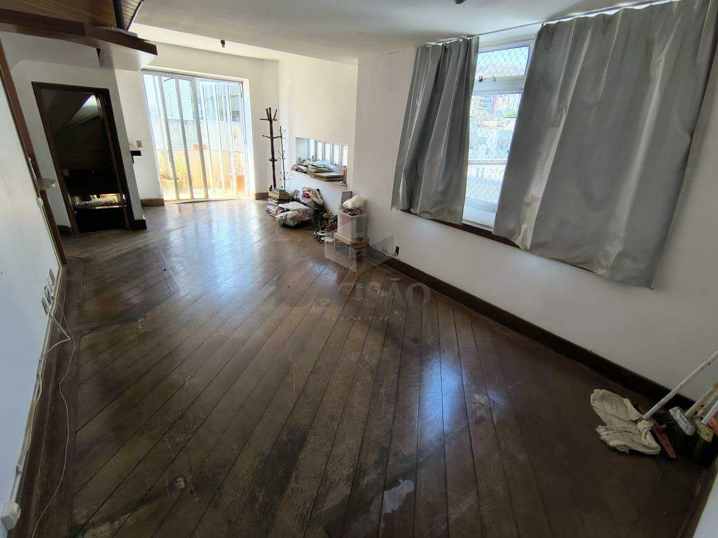 Cobertura à venda no Cruzeiro: 