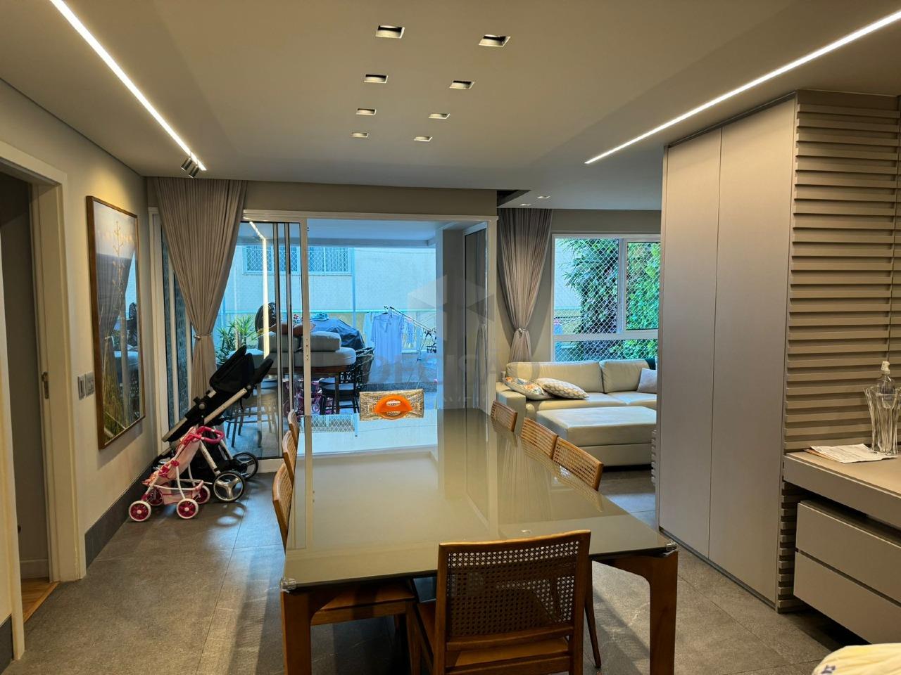 Área privativa à venda no Lourdes: 