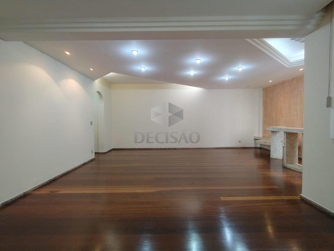 Apartamento 4 Quartos à venda no Funcionarios: 