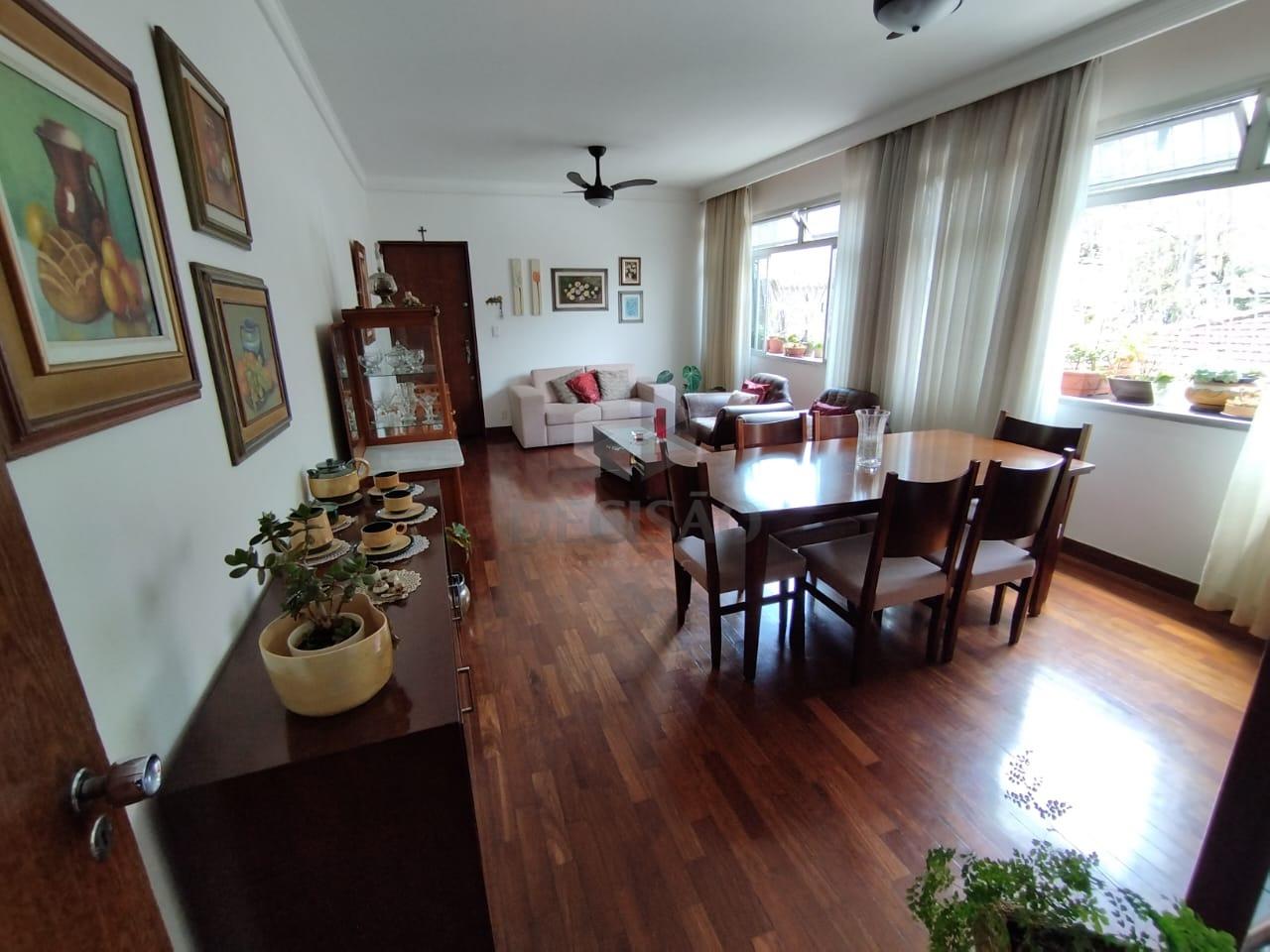 Apartamento 4 Quartos à venda no Coraçao de Jesus: 