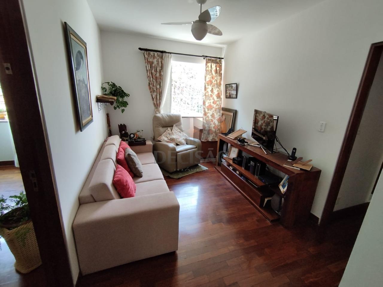 Apartamento 4 Quartos à venda no Coraçao de Jesus: 