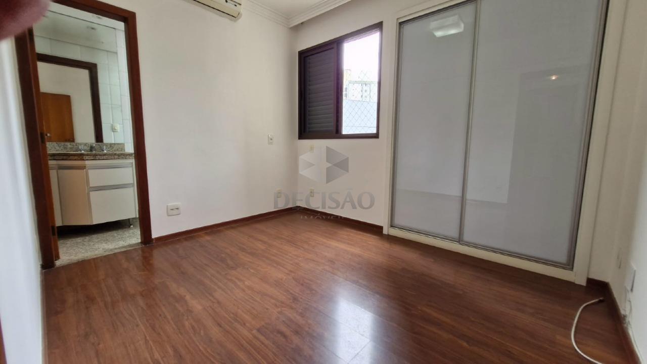 Apartamento 4 Quartos à venda no Carmo: 