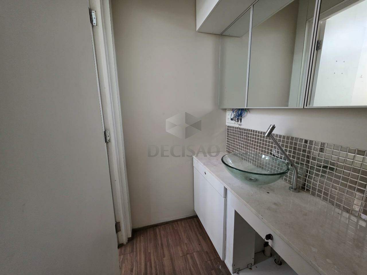 Sala à venda no Santa Efigênia: 