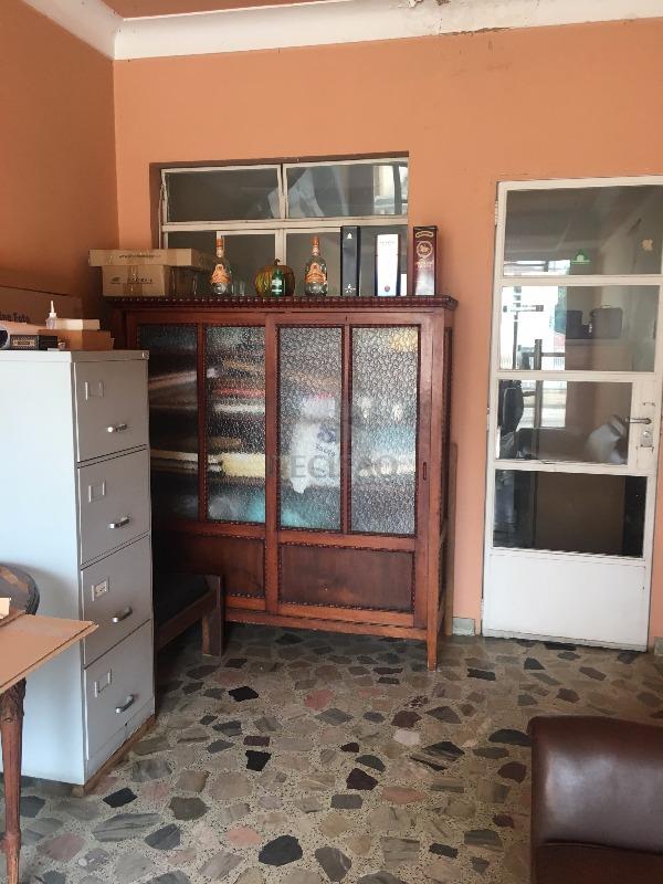 Casa à venda no Barro Preto: 