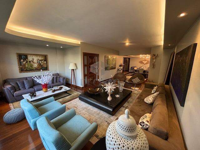 Apartamento 4 Quartos à venda no Serra: 