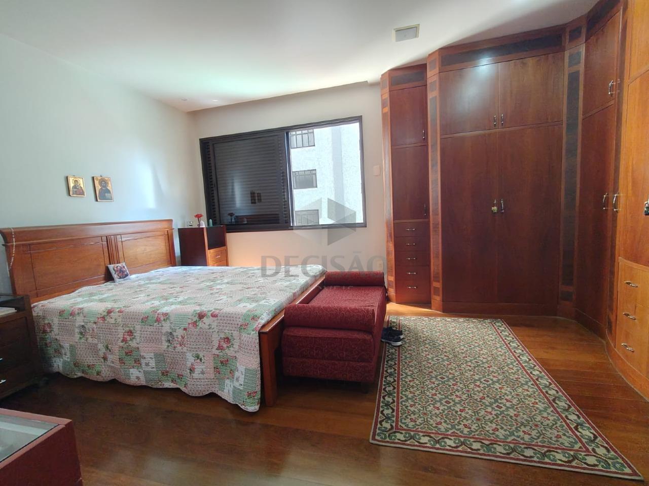 Apartamento 4 Quartos à venda no Funcionarios: 